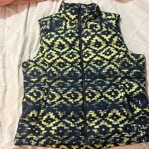 XL Blue/Green The North Face Puffer Vest